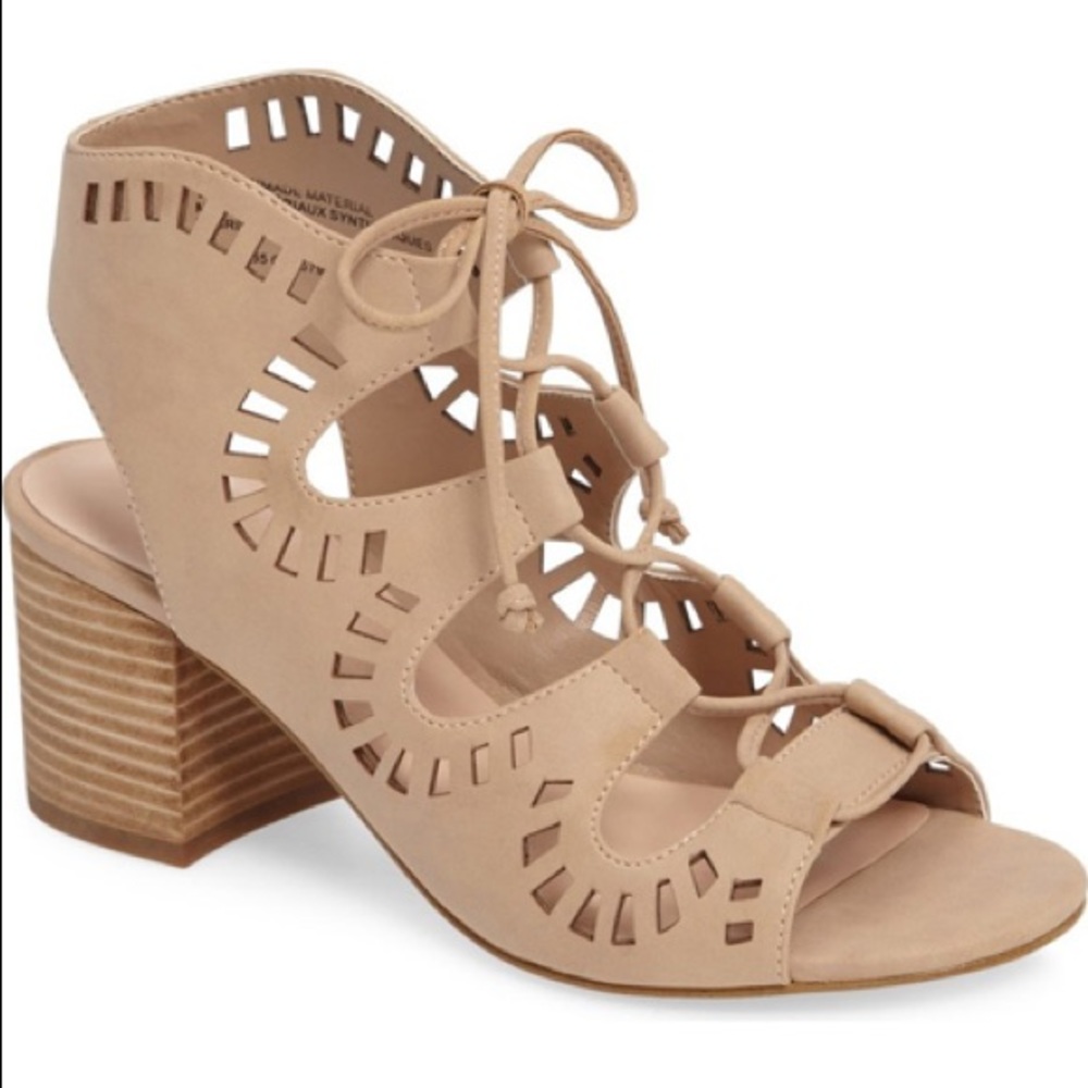 Cute Nude Sandals